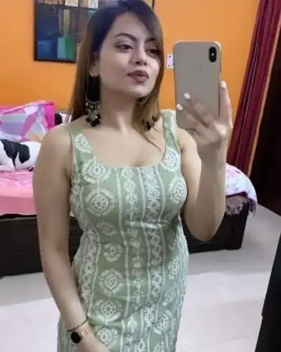 Call Girl in Hafeezpet
